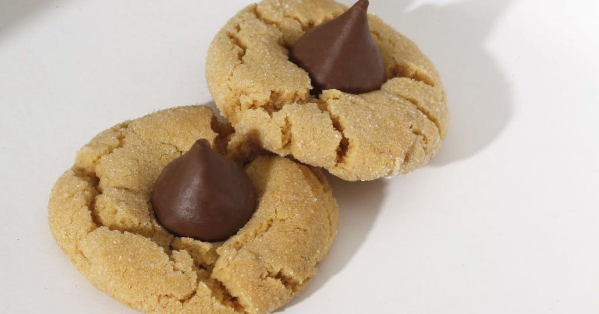 Peanutbutter Kiss Cookies Recipe
 Recipes Peanut Butter Chocolate Kiss Cookies