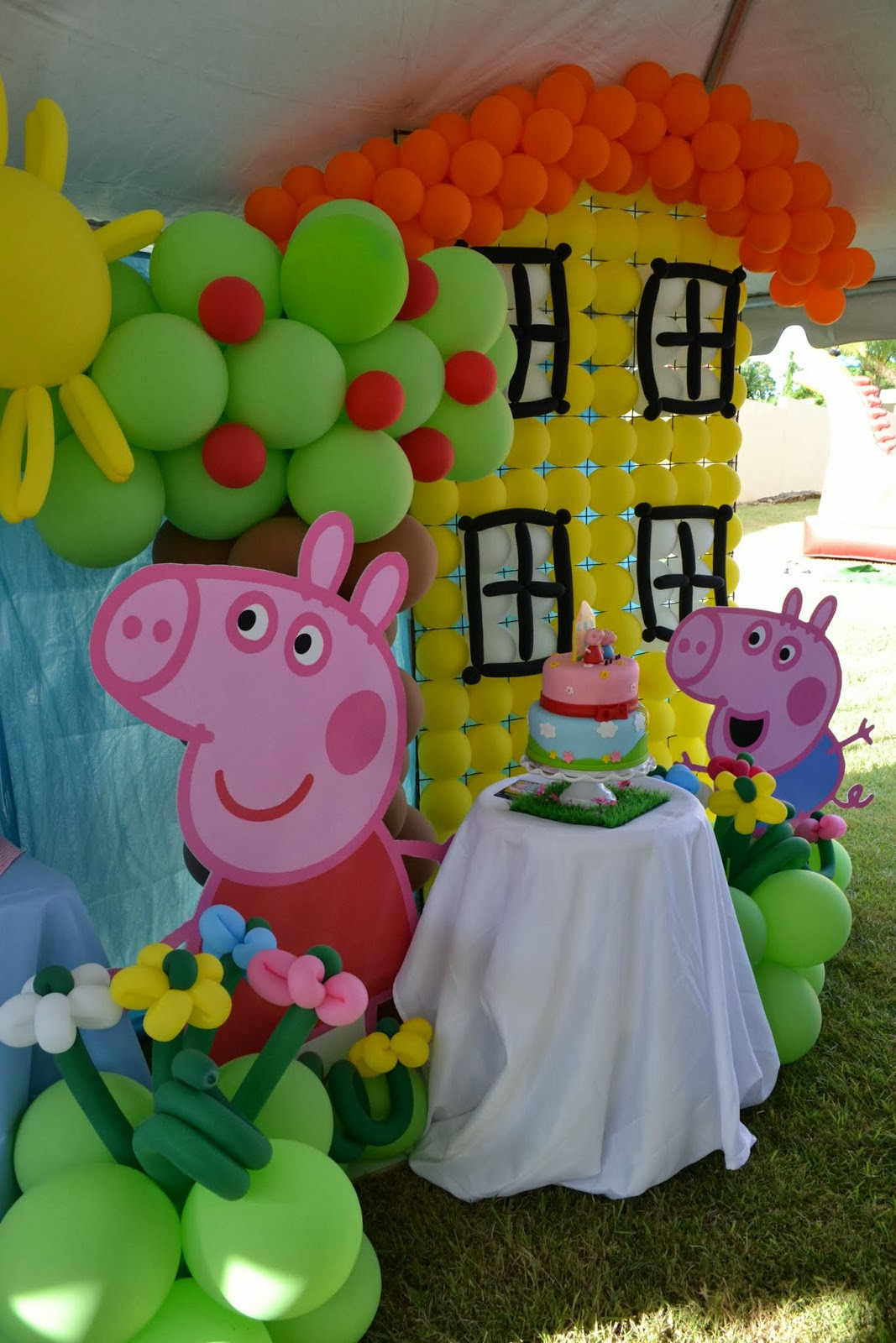 Peppa Pig Decorations Birthday
 Partylicious Events PR Peppa Pig Party