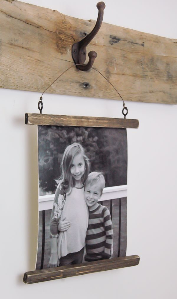 Photo On Wood DIY
 How to Make a Rustic Wire Hanging in 2019