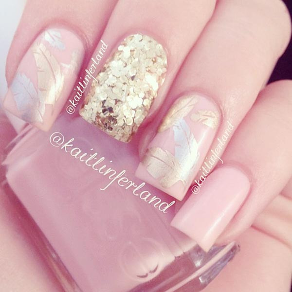 Pink Nails With Gold Glitter
 gold glitter feathers pink delicate nails Favnails