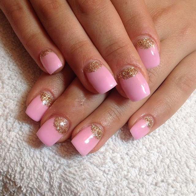 Pink Nails With Gold Glitter
 Glitter Gold And Pink Nails s and