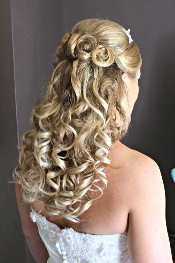 Pinterest Wedding Hairstyles
 Bridal Hairstyles Half Up Half Down Blonde
