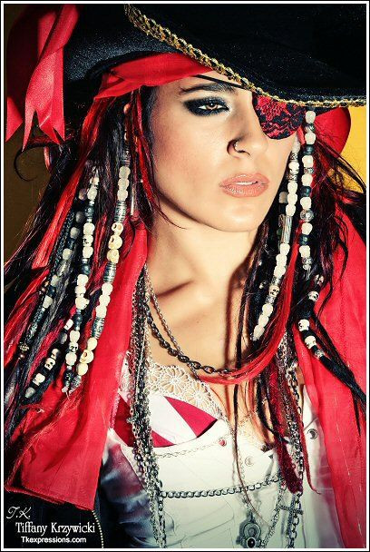 Pirate Hairstyles Female
 Female Pirate Hairstyles Ideas