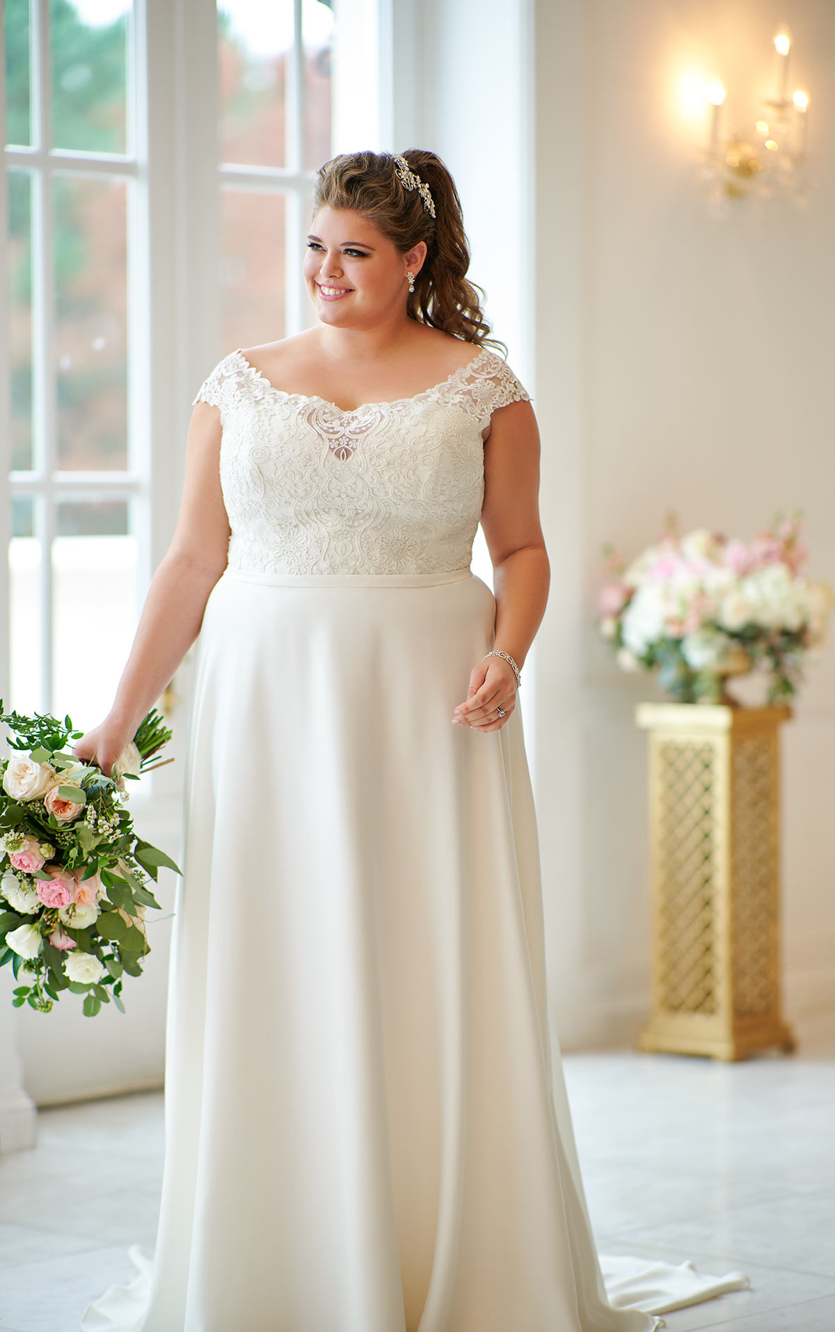 Plus Size Simple Wedding Dresses
 Plus Size Simple and Sweet Wedding Dress