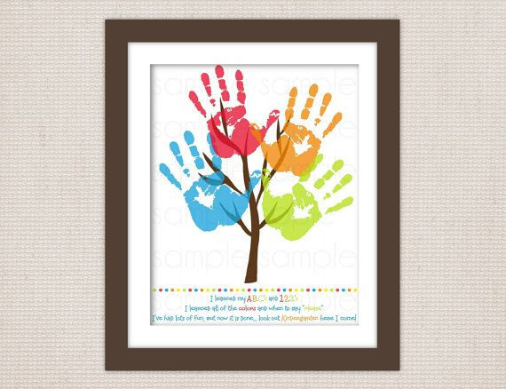 Preschool Graduation Gift Ideas From Grandparents
 DIY Childrens Pre School Graduation Handprint Tree