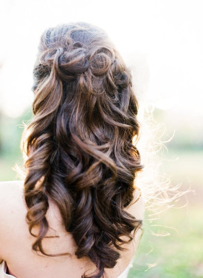 Pretty Prom Hairstyles
 40 Prom Hairstyles for 2014 Pretty Designs