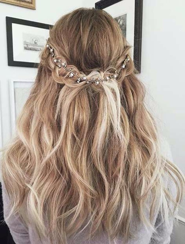 Pretty Prom Hairstyles
 48 Latest & Best Prom Hairstyles 2017