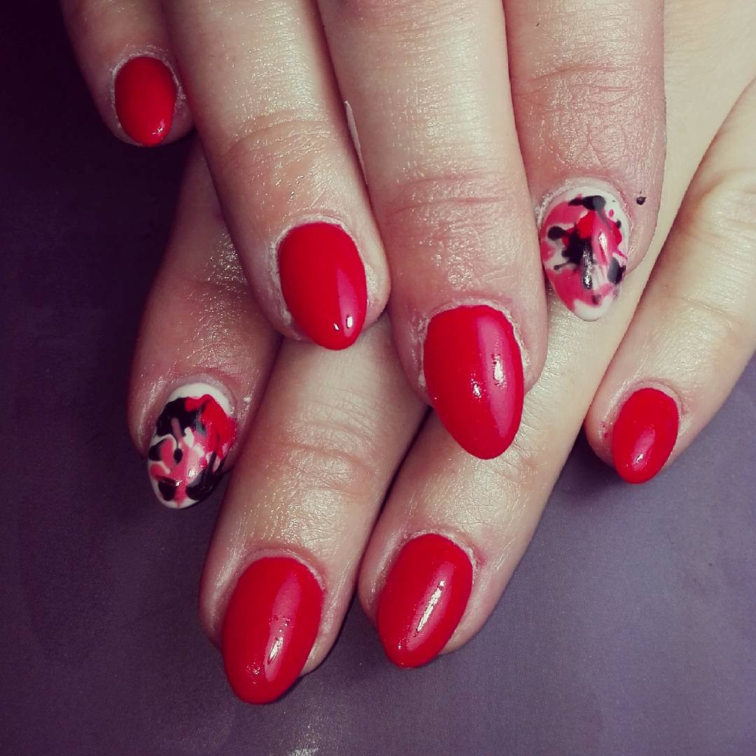 Pretty Red Nails
 Red Nail Art Designs Ideas