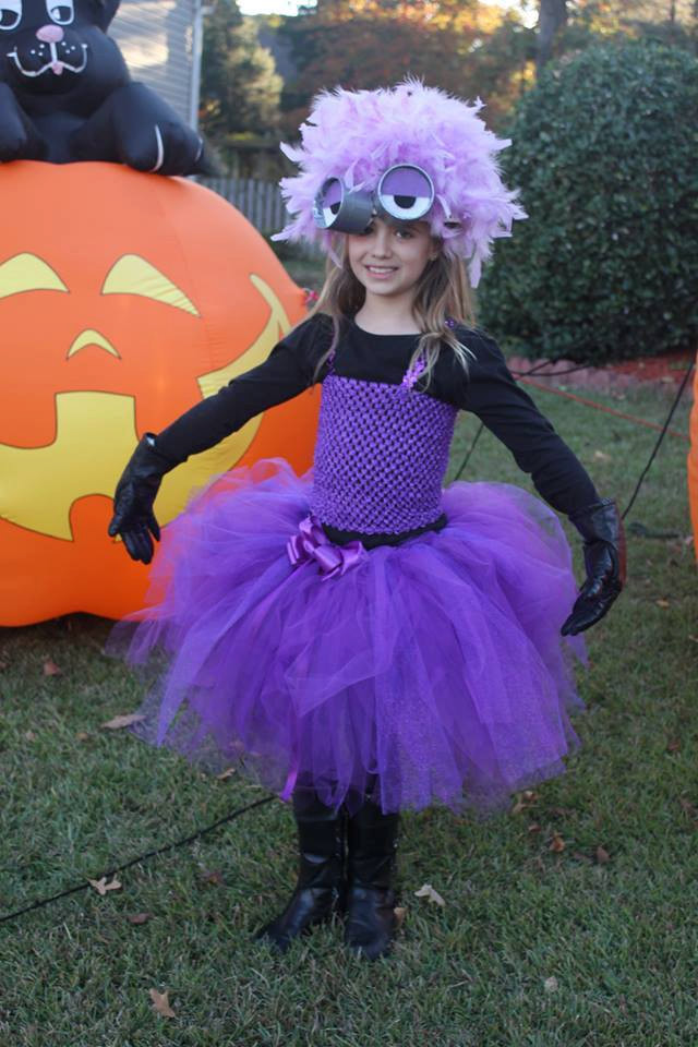 Purple Minion Costume DIY
 Evil purple minion inspired tutu dress by WindmillsandBubbles