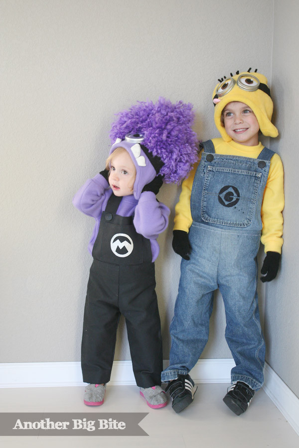 Purple Minion Costume DIY
 halloween