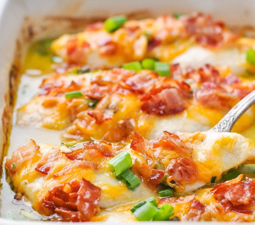 Quick Dinners With Chicken Breasts
 Dump and Bake Cheddar Bacon & Chive Chicken Breast Recipe