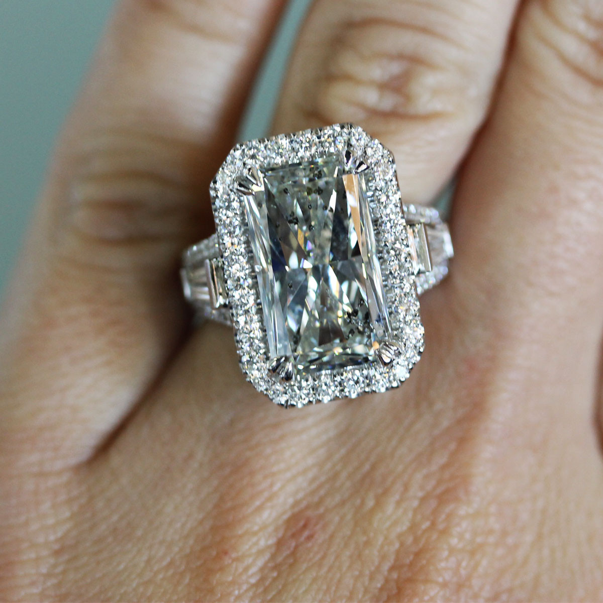 Radiant Cut Diamond Engagement Rings
 EGL Certified 9 03ct Radiant Cut Diamond Engagement Ring