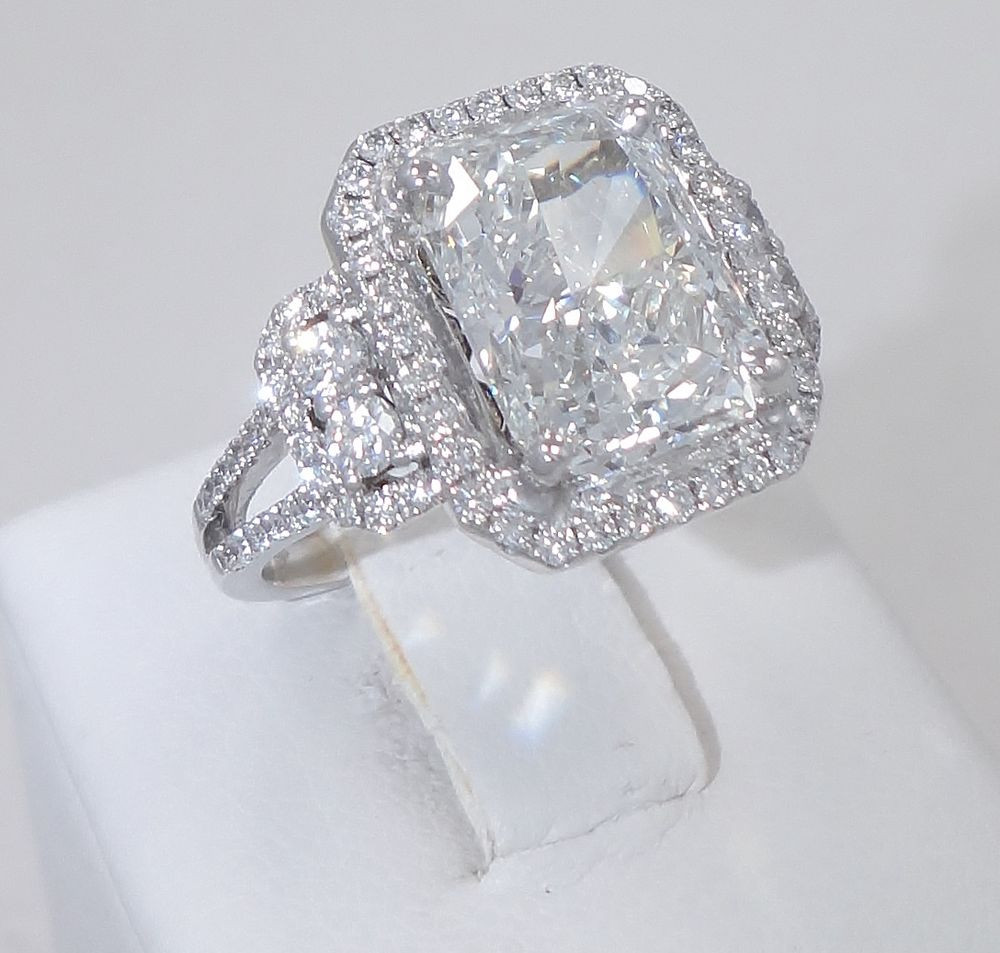 Radiant Cut Diamond Engagement Rings
 5 04CT G COLOR RADIANT CUT DIAMOND MATCHING 0 70CT PAVE