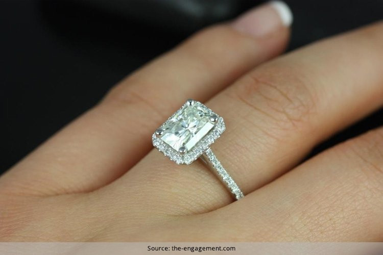 Radiant Cut Diamond Engagement Rings
 Radiant Cut Engagement Rings That Would Make You Lose Your