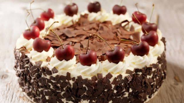 Recipes Birthday Cake
 Top 11 Birthday Cake Recipes Easy Cake Recipes