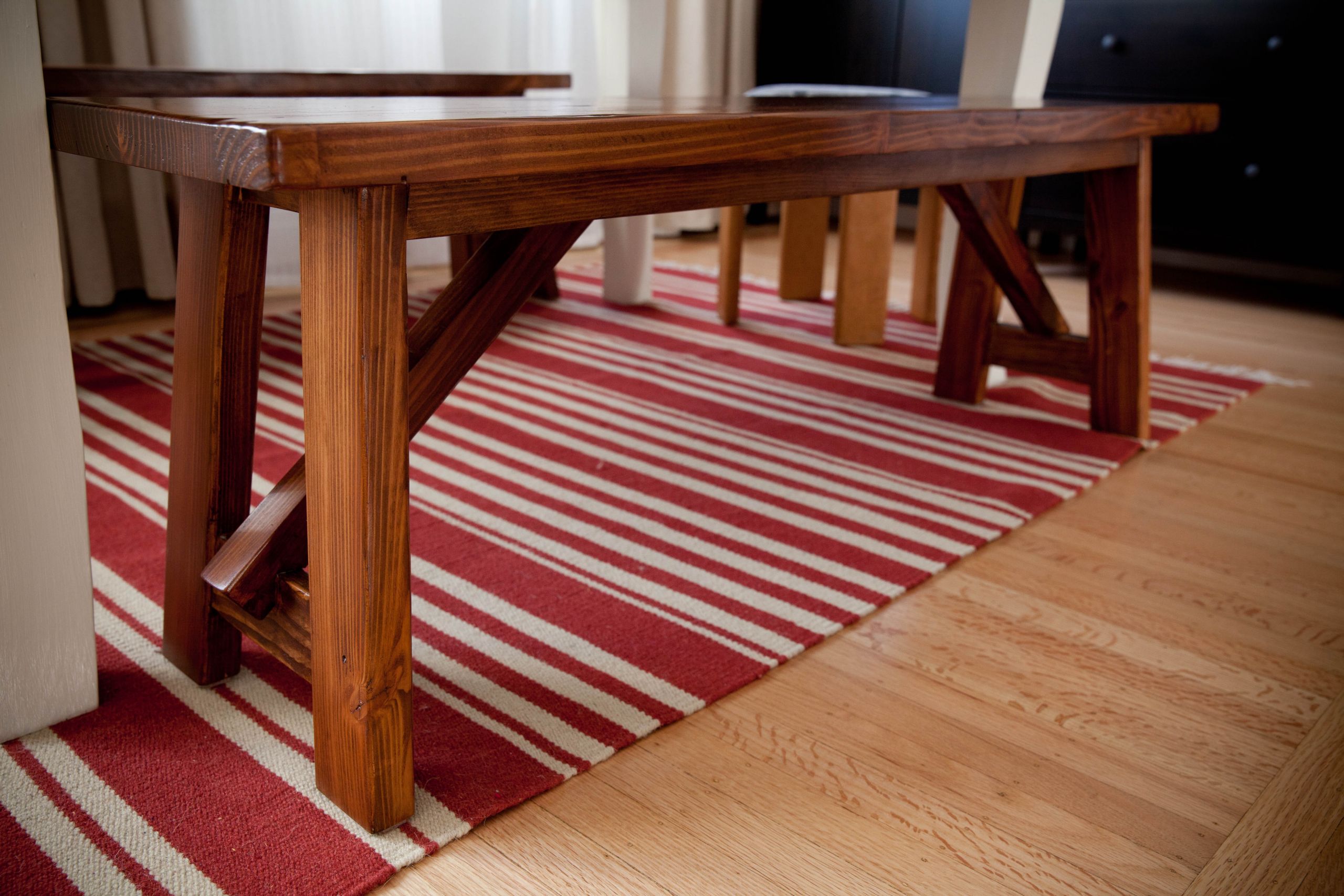 Reclaimed Wood Dining Table DIY
 DIY reclaimed barnwood dining table