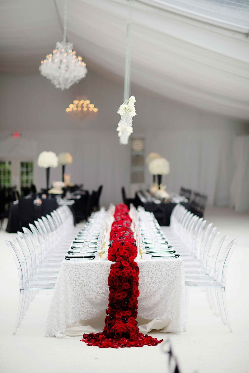 Red Black And White Wedding Decorations
 Reception Décor s Black White & Red Wedding Table