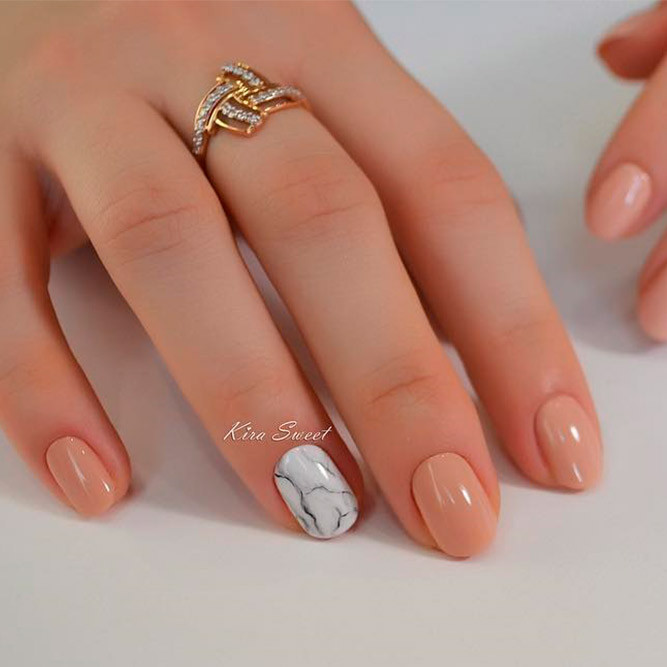 Round Nail Ideas
 Timeless Beauty Rounded Nails