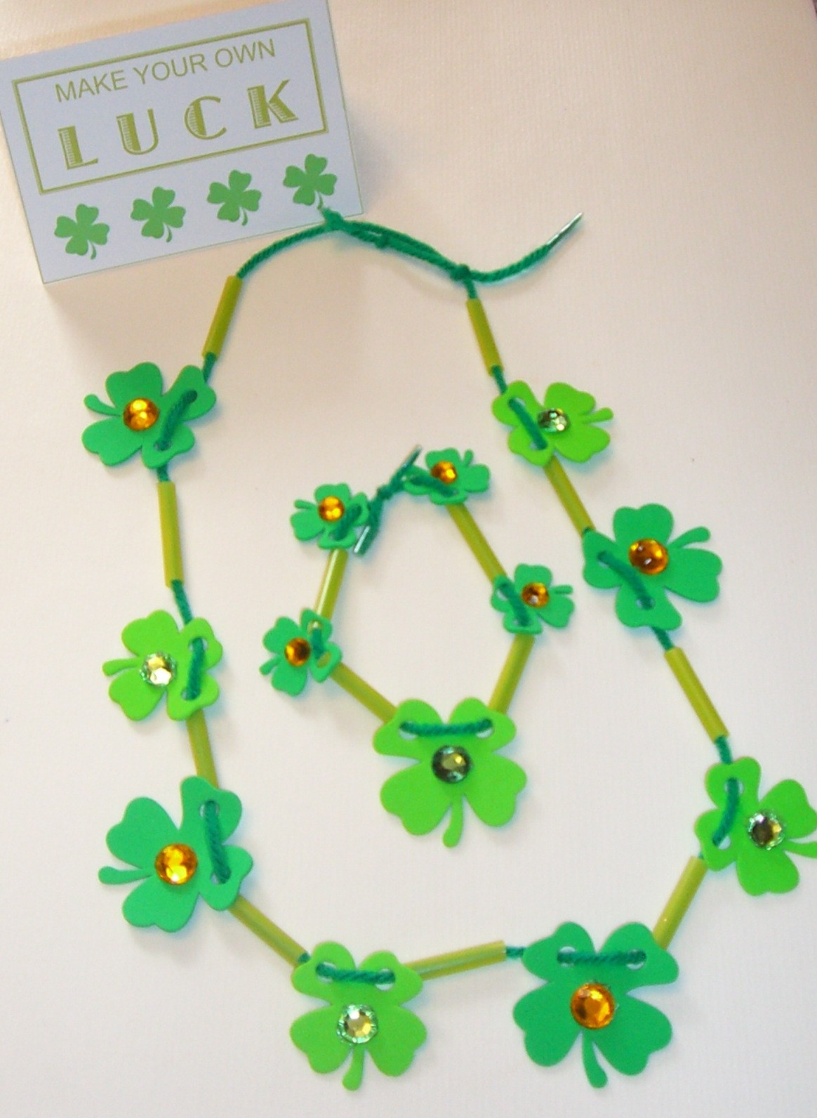 Saint Patrick Day Crafts
 Home Confetti St Pat s Jewelry Craft with Free Printable