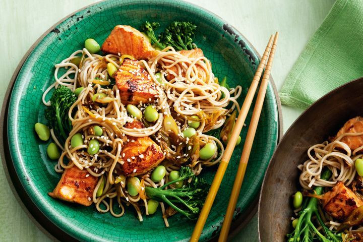 Salmon And Noodles
 Salmon ginger and soba noodle stir fry