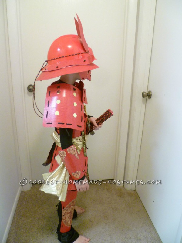 Samurai Costume DIY
 Amazing Handmade Samurai Costume and Armor For 8 Year Old Boy