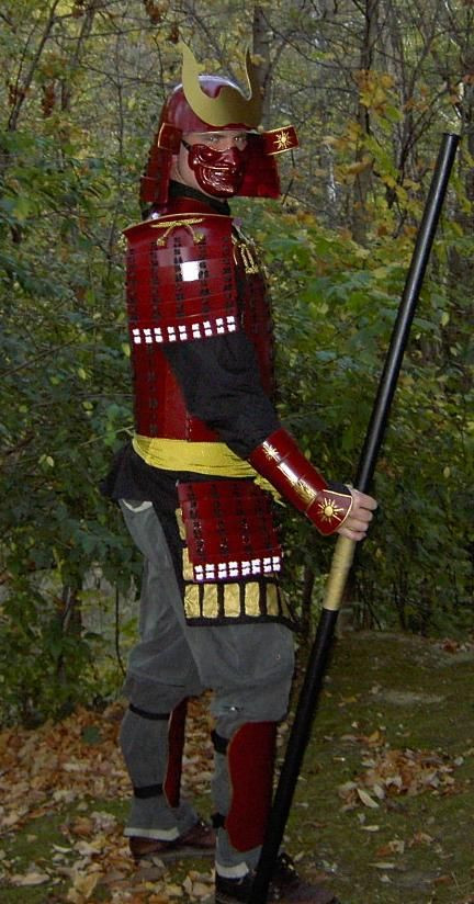 Samurai Costume DIY
 Samurai Costume 12 Steps with