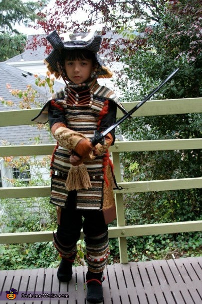 Samurai Costume DIY
 Authentic Samurai Costume