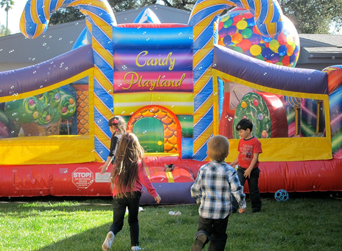 San Diego Kids Party Rental
 Roll N Fun Zone