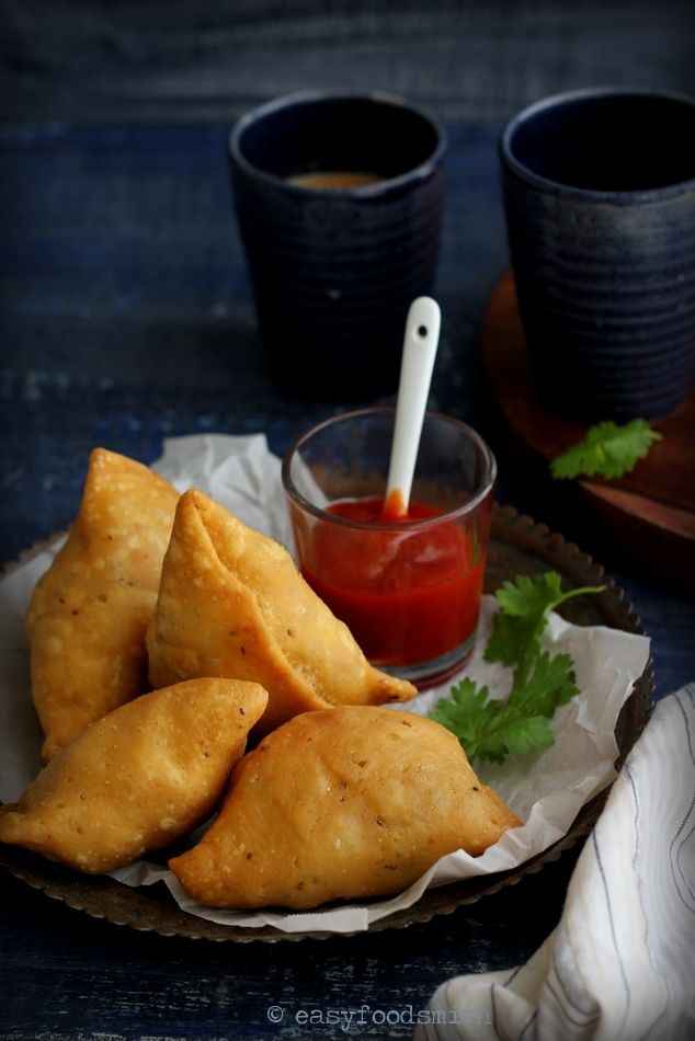 Savory Indian Pastries
 Samosa Savory Puffed Pastry one of the most popular
