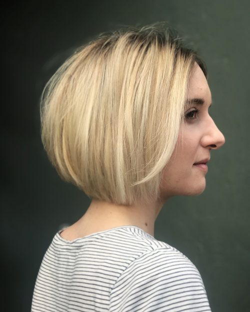 Short And Long Hairstyles
 41 Flattering Short Hairstyles for Long Faces in 2020