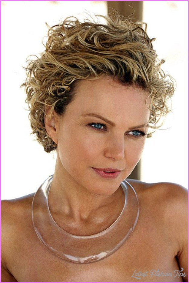 Short Haircuts For Girls With Curly Hair
 Short hair cuts for women curly LatestFashionTips