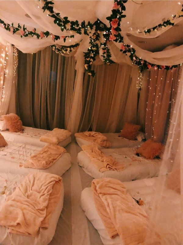 Slumber Party Bachelorette Party Ideas
 Would be such a cute bridal shower or bachelorette party