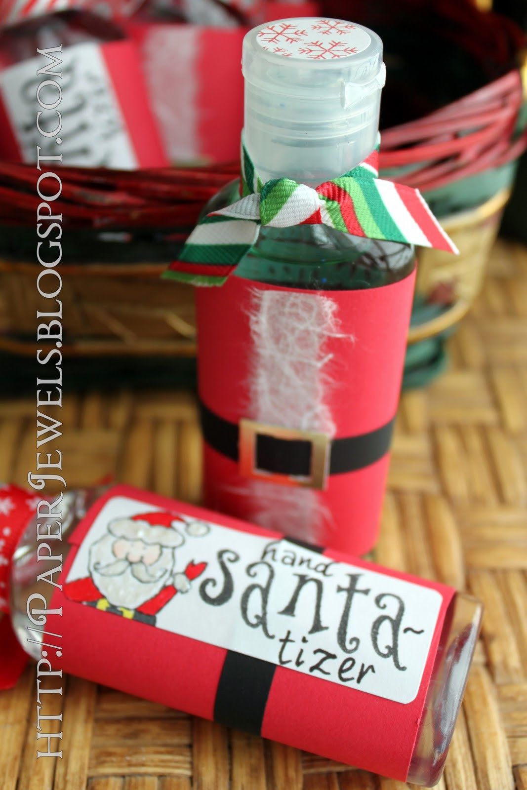 Small Holiday Party Ideas
 Inexpensive Christmas Gift Ideas Happy Home Fairy