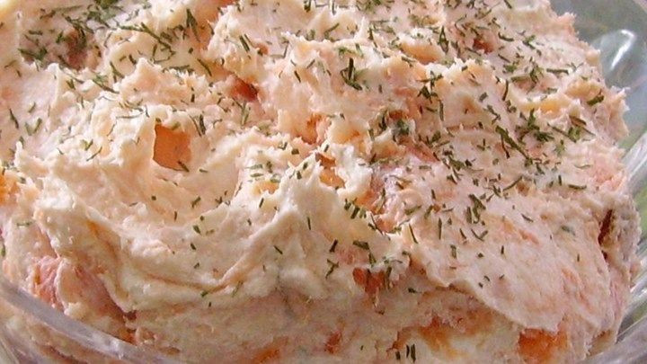 Smoked Salmon And Cream Cheese Dip
 Pin on appetizer ideas