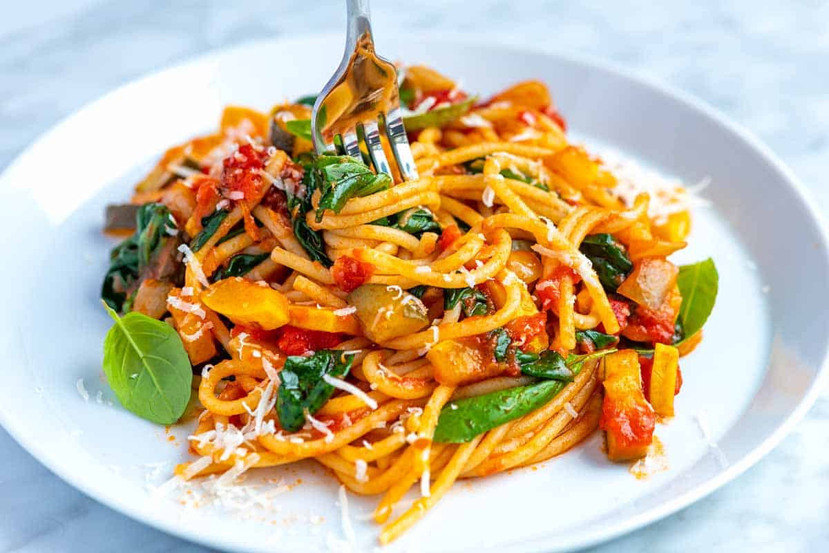 Spaghetti Vegetarian Recipes
 Fresh and Easy Veggie Spaghetti