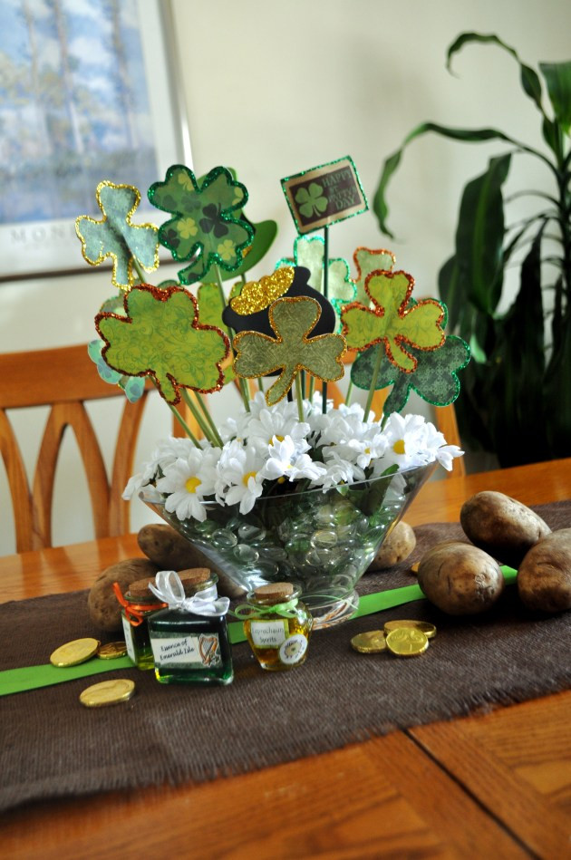 St Patrick's Day Decoration Ideas
 My Finally Finished St Patrick’s Day Table Decorations