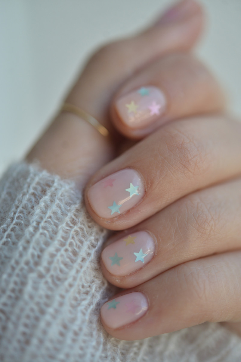 Subtle Nail Colors
 How to Do the Prettiest Yet Subtle Nail Art at Home