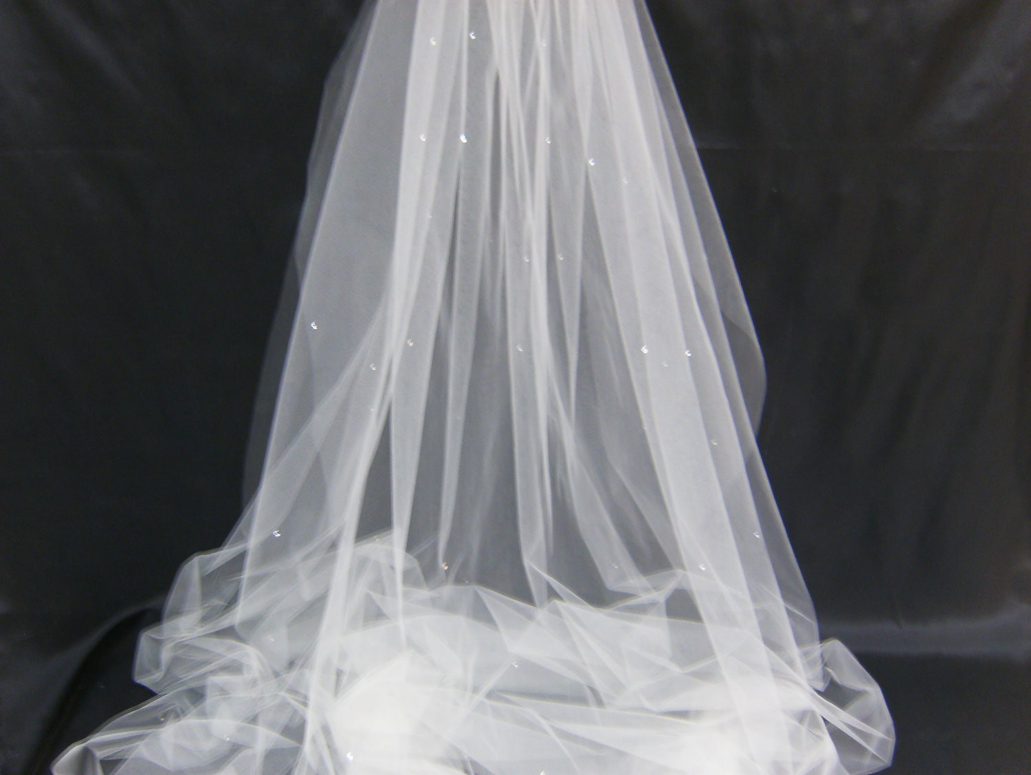 Swarovski Crystal Wedding Veil
 Wedding Veil Cathedral Swarovski Crystal by CLCOSTADESIGNS