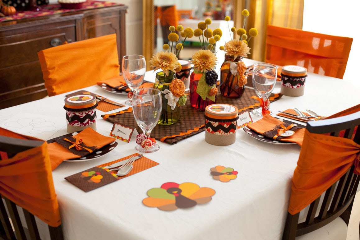 Table Decoration Ideas For Dinner Party
 How to Throw a Great Thanksgiving Dinner Party for Your