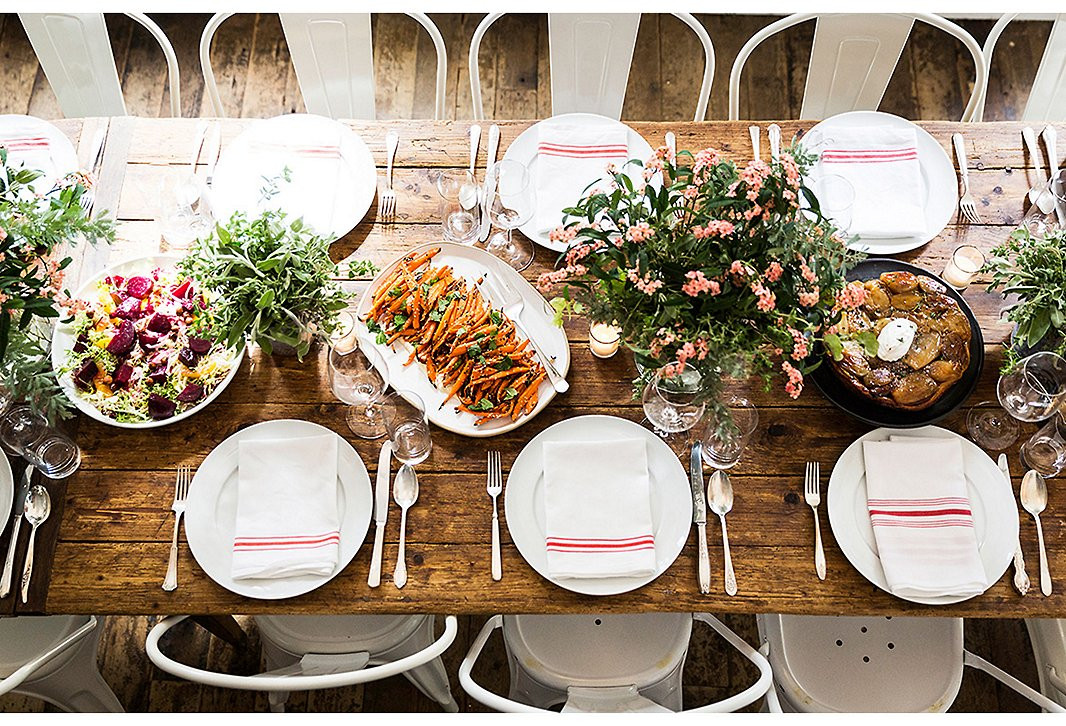 Table Decoration Ideas For Dinner Party
 7 Steps to Mastering the Casual Fall Dinner Party