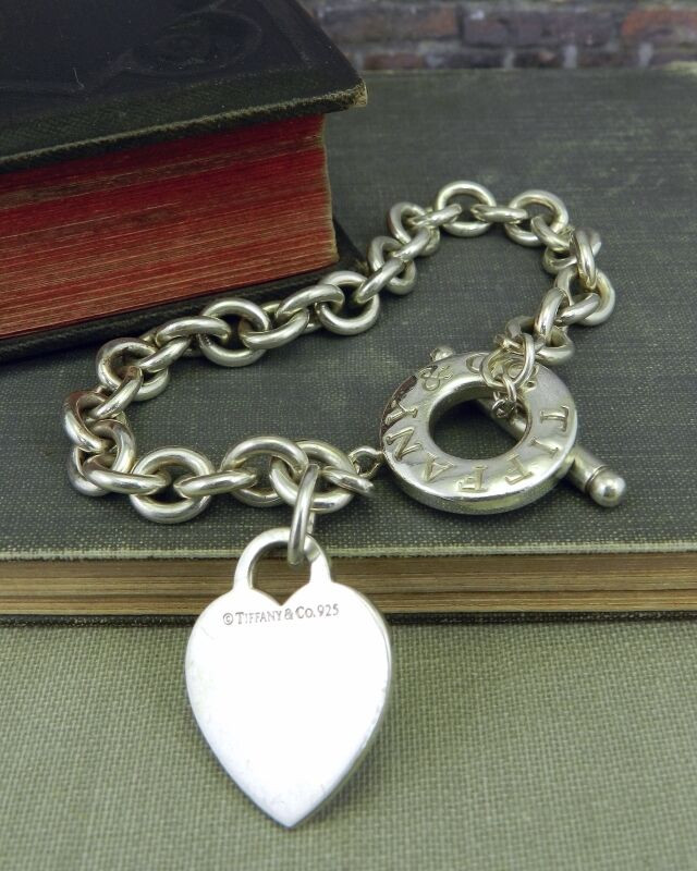 Tiffany And Co Heart Bracelet
 Tiffany & Co 925 Heart Tag Toggle Bracelet in Sterling