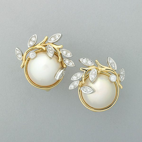 Tiffany Pearl Earrings
 TIFFANY & CO "GARLAND" MABE PEARL DIAMOND EARRINGS