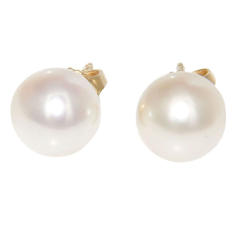 Tiffany Pearl Earrings
 XXX 94 1