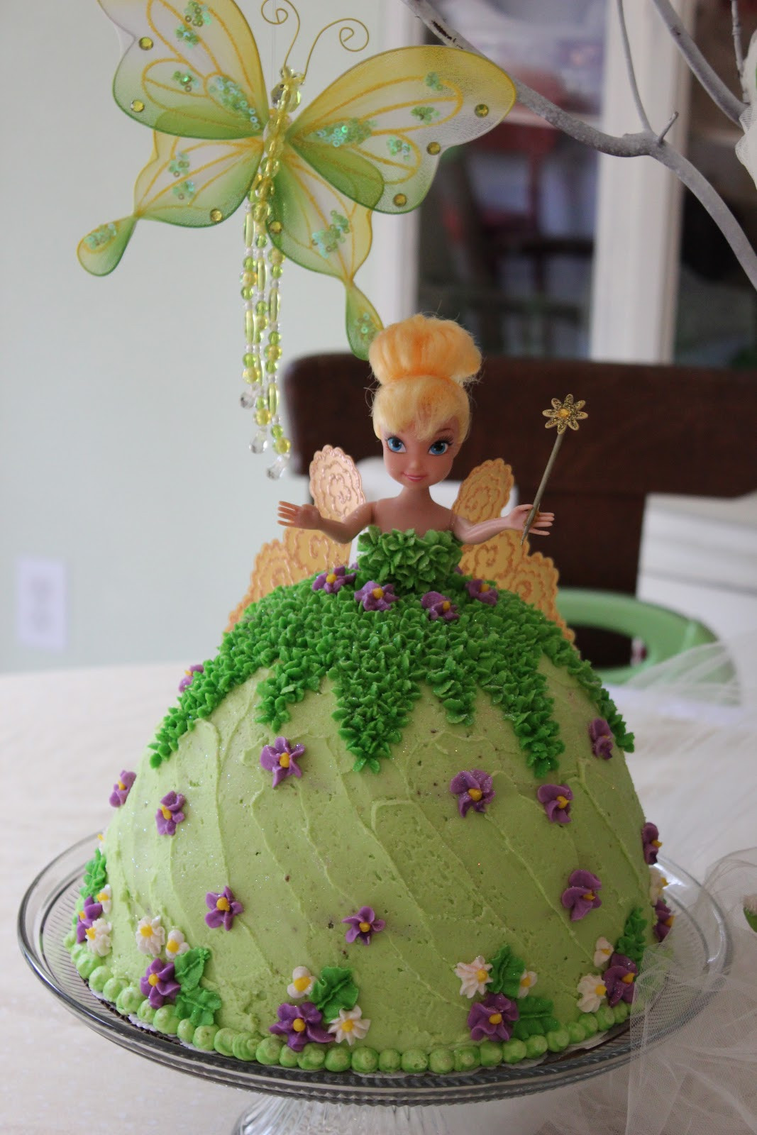 Tinkerbell Birthday Cakes
 Delicately Sweet Confections A Tinkerbell Birthday Party