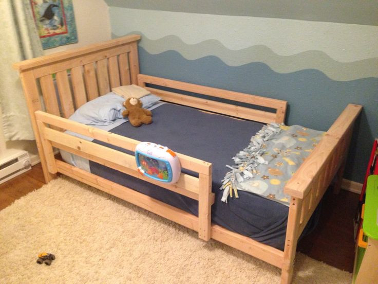 Toddler Bed Rails DIY
 DIY 2×4 Bed Frame