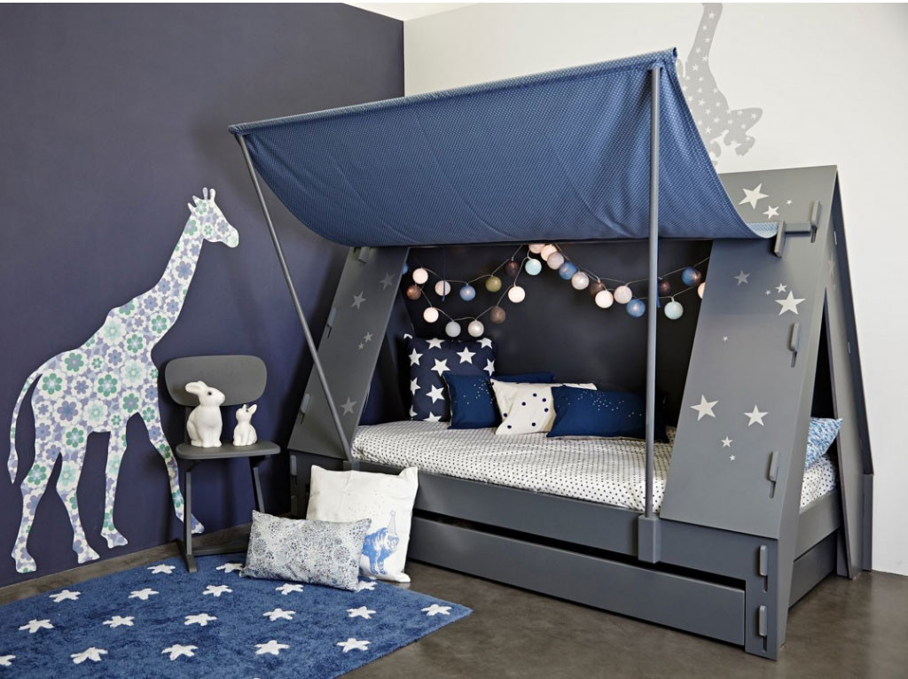 Toddler Bed Tent DIY
 Lit Tente Mathy by bols Secret de Chambre