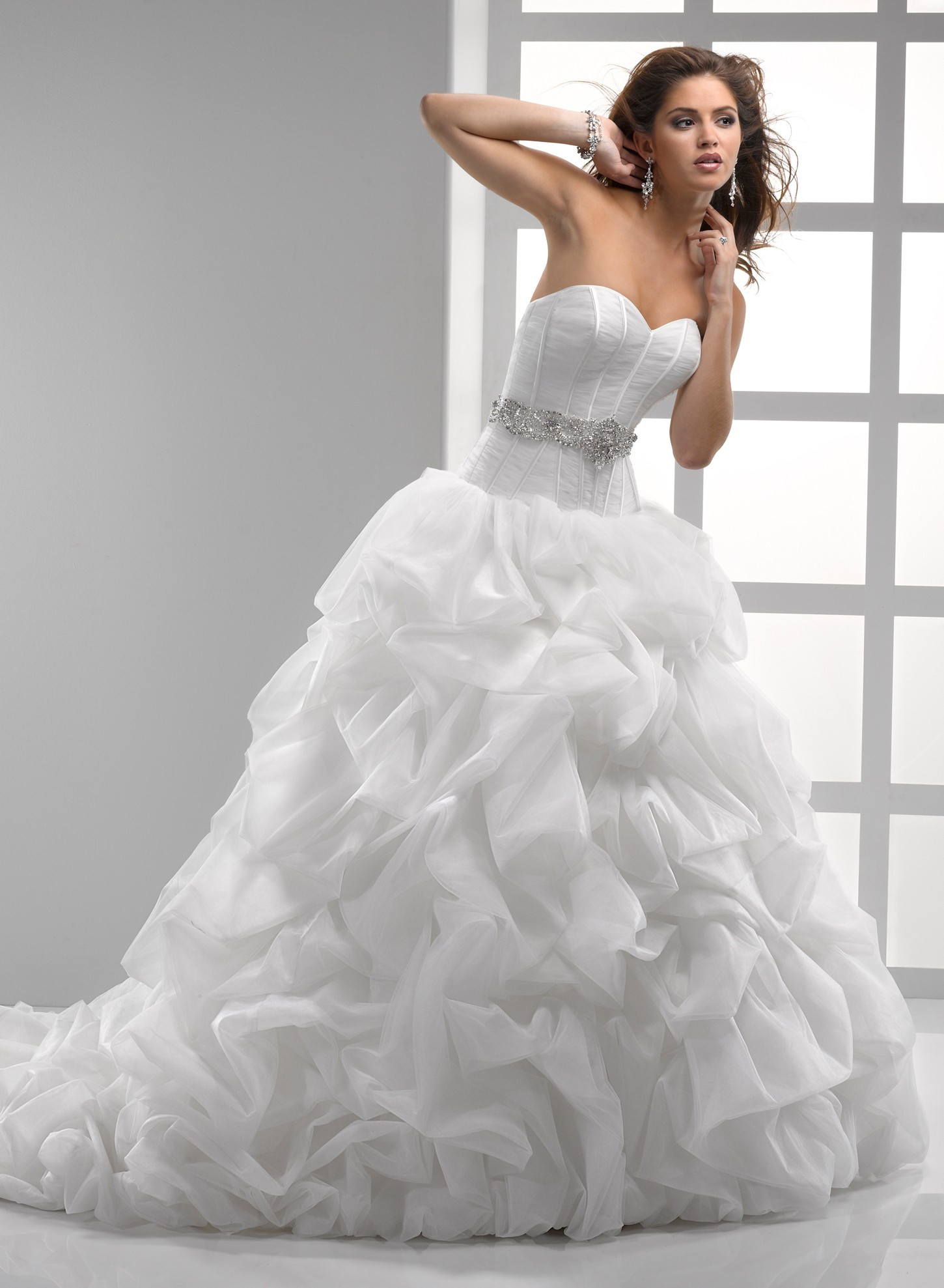 Tulle Ball Gown Wedding Dress
 The Irresistible Attraction of Ball Gown Wedding Dresses