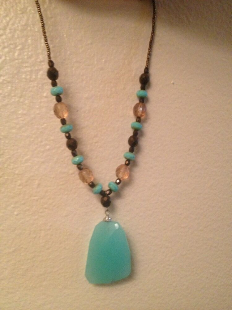 Turquoise Stone Necklace
 Beautiful Turquoise Stone Pendant beaded necklace