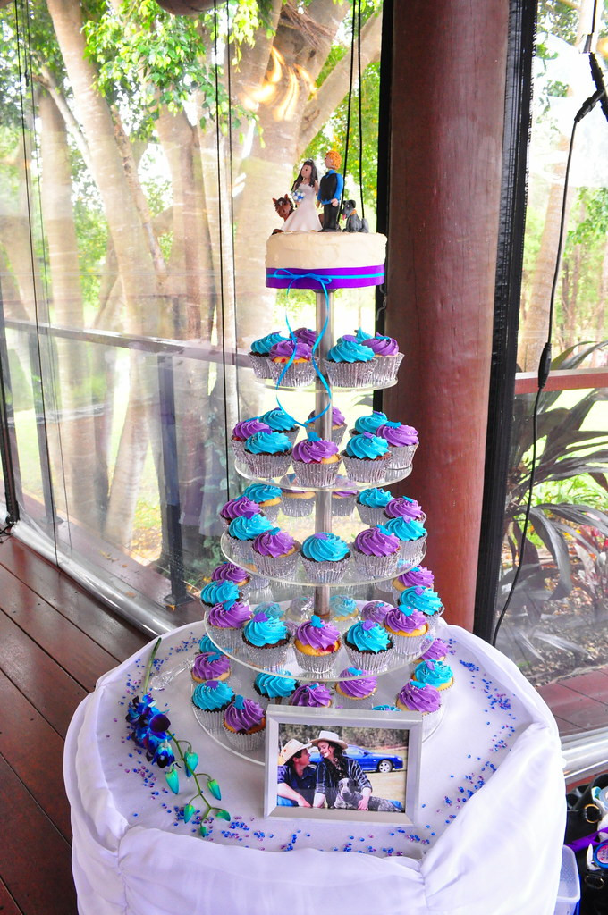 Turquoise Wedding Cake
 Purple and turquoise wedding cupcakes