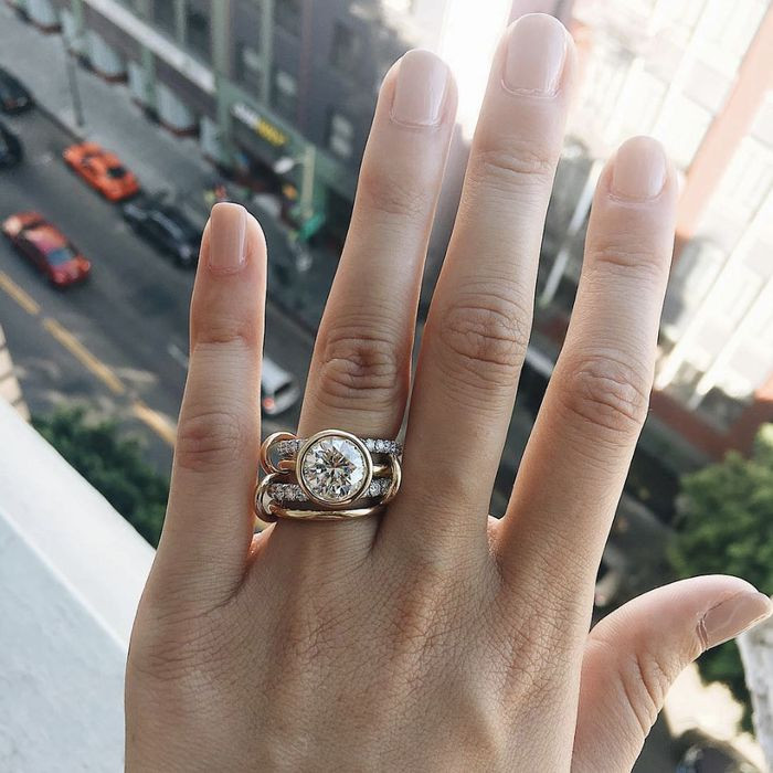 Unusual Wedding Rings
 24 Unique Wedding Bands That Will Turn Heads